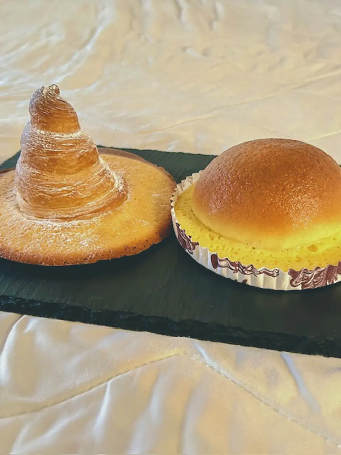 変わったぼうしパン