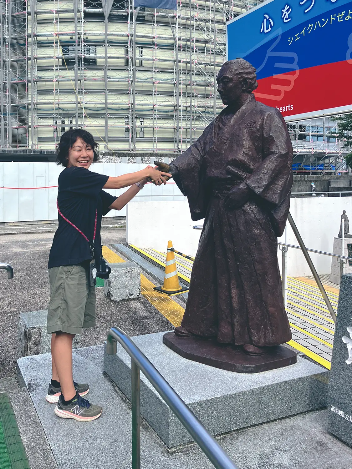龍馬と握手