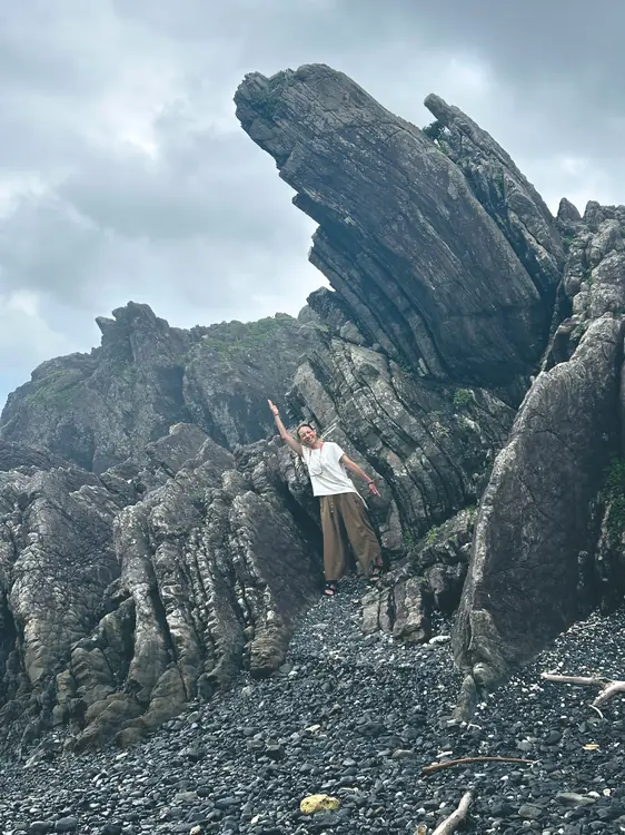 岩の形が独特