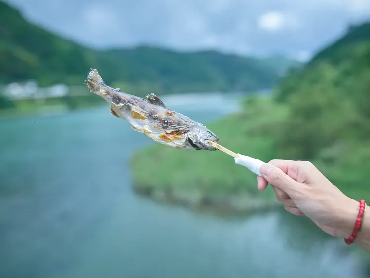 川の魚もうまい
