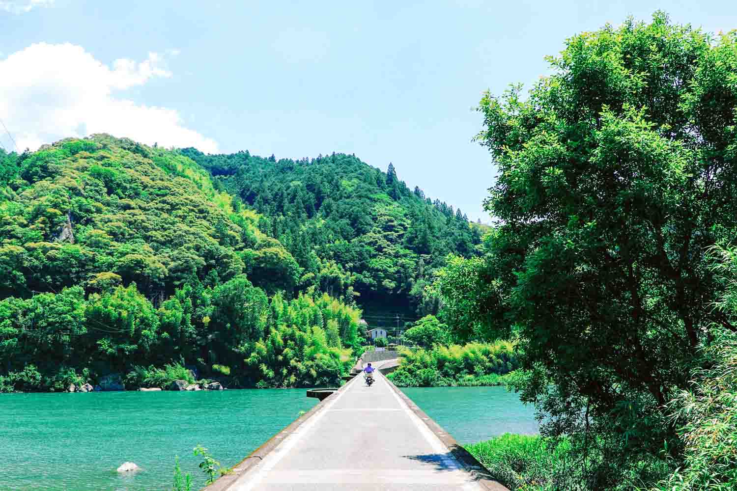 7月・いの町「名超屋沈下橋」